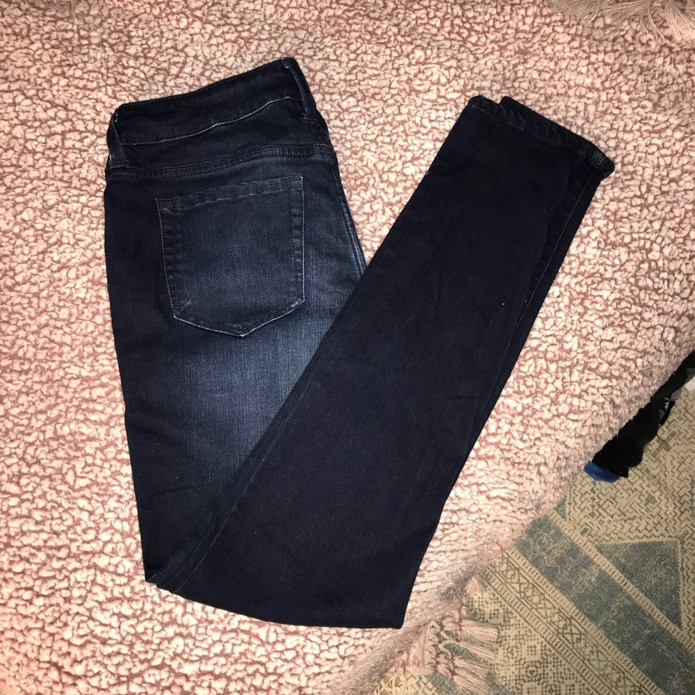 Dark wash mid rise jeans